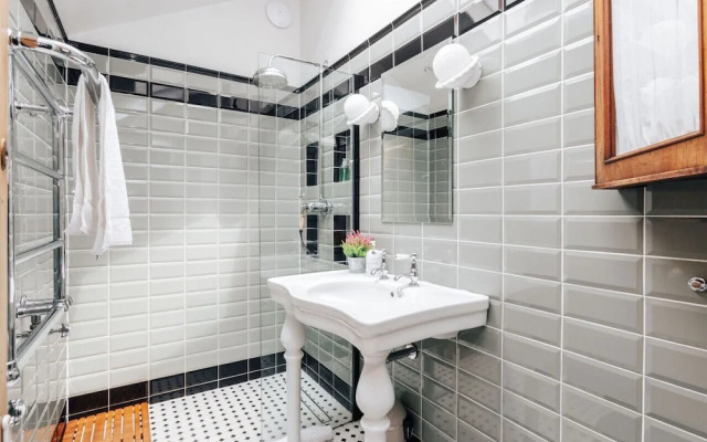 The Emerald - Central Henley 2 Bedroom House