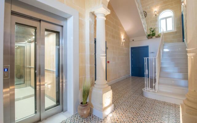 Georges Boutique Living