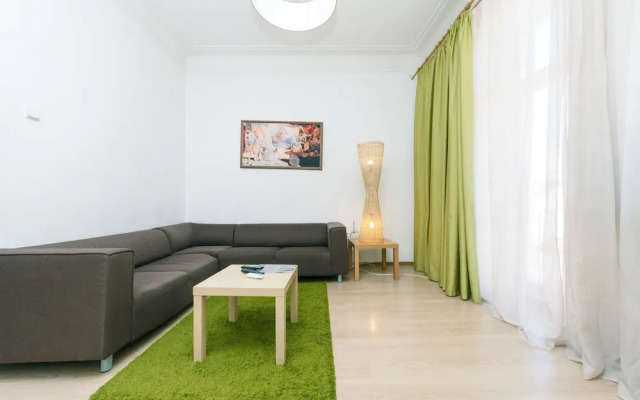 «Rent Kiev пл. Льва Толстого»