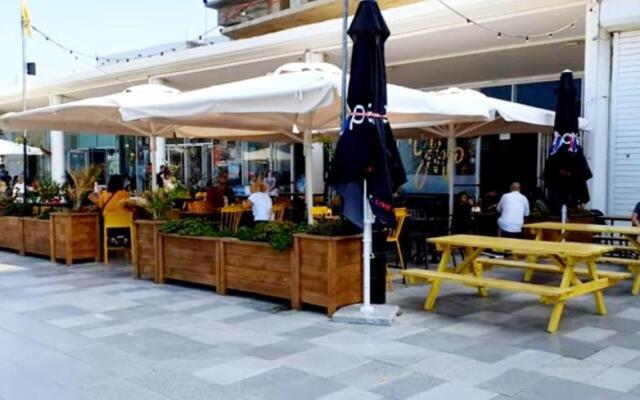 apart hotel tlv/bat yam beach front 834