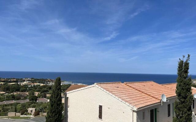 Appartement Lumio, 1 pièce, 4 personnes - FR-1-63-314