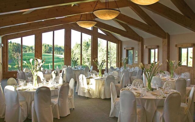 Cragun's Resort & Hotel