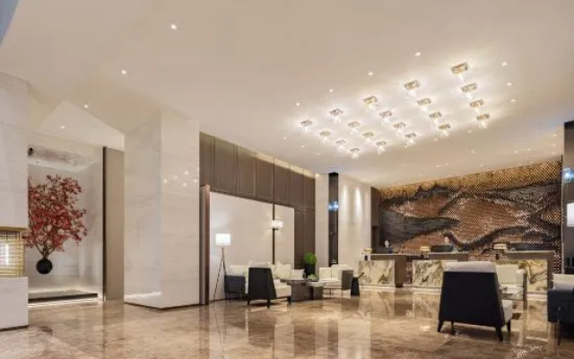 Berkshire International Hotel (Xinhua Ideal City Store at Enshi Airport) – Lobby – Enshi Prefecture