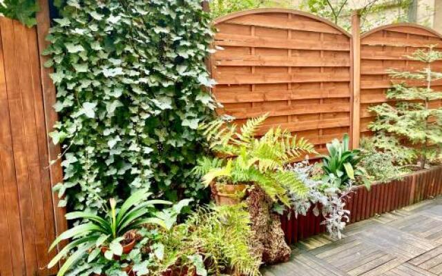 Marais Musée Picasso Luxury 3 Bedroom Apartment