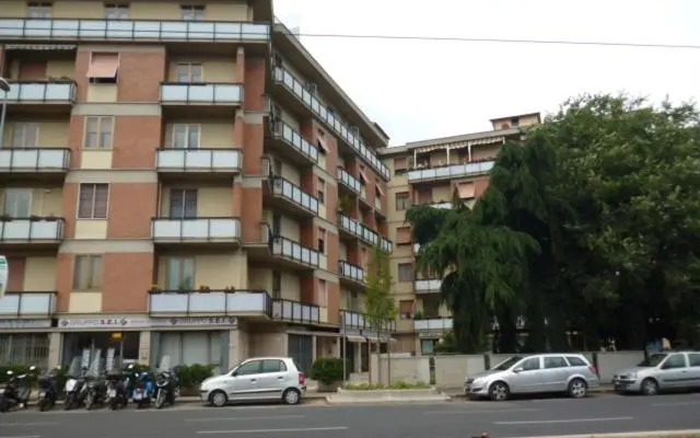 Sansovino Bed and Car