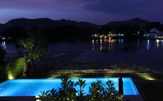 The Glory River Kwai Hotel