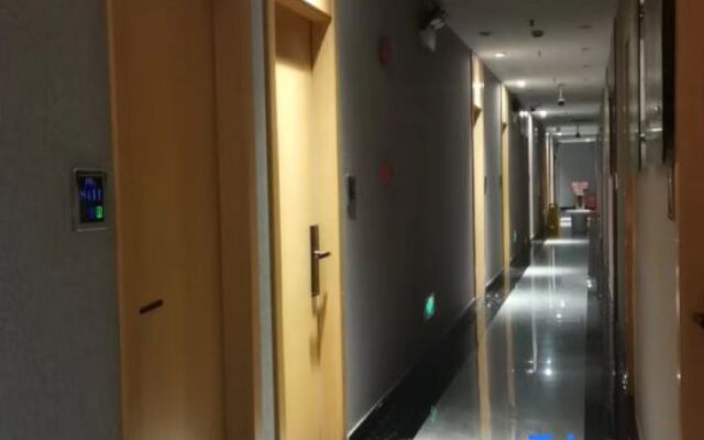 Pujiangzhixing  Hotel
