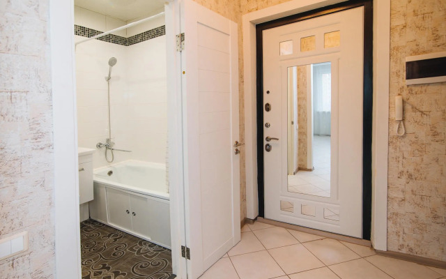 Вознесенский на Чапаева 57