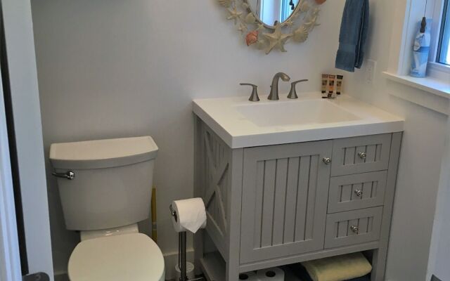 Larinda's Landing Oceanfront Cottages