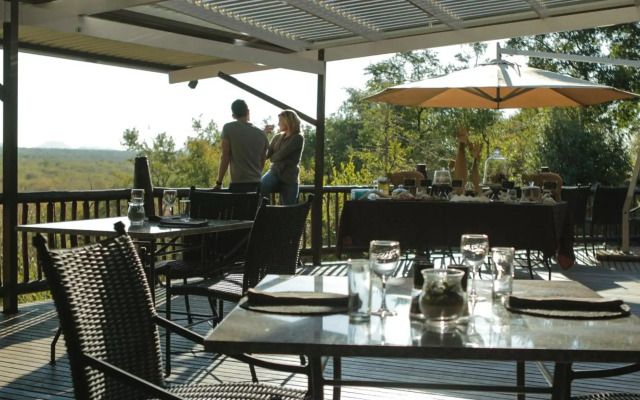 Etali Safari Lodge
