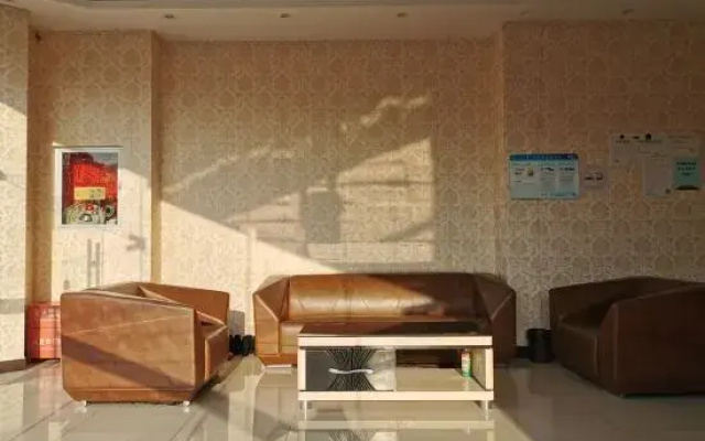 86 Express Hotel