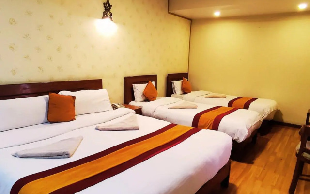 Royal Kings Hotel