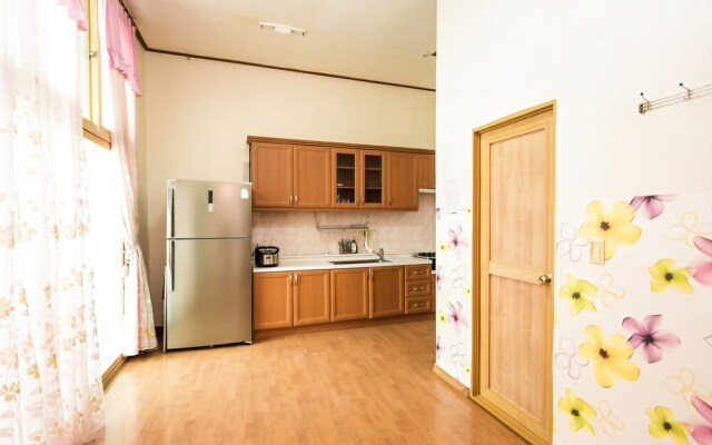 Taean Bangpo Sea Pension