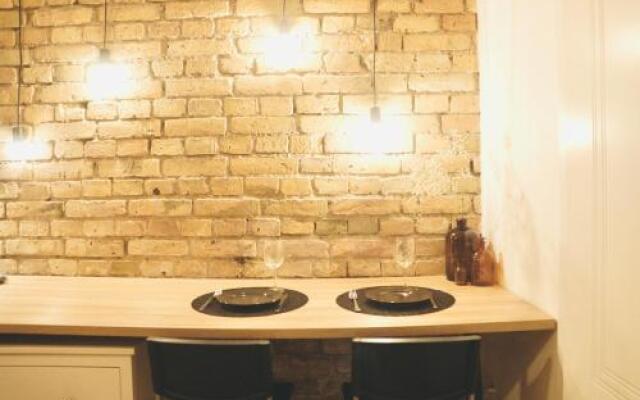 Tomy Old Town Apartments