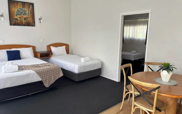 Caboolture Riverlakes Motel
