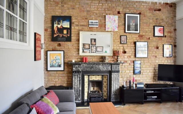 2 Bedroom Flat Next To Hove Seafront