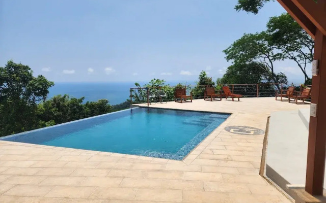 Canavida Villas & Resort