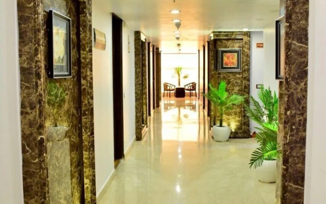 SK Crown Park Naraina