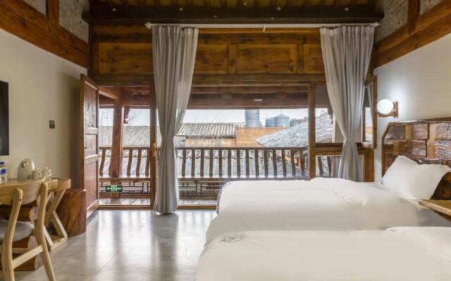 Vienna Hotel (Qujing Railway Station)