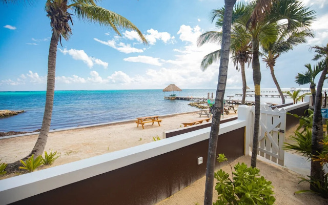 Hidden Jewel Boutique Hotel