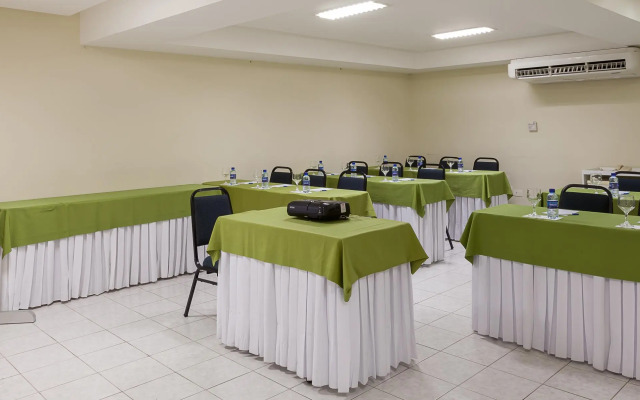Euro Suíte Recife By Nacional Inn