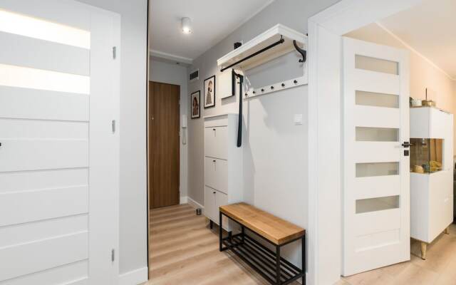 Nad Potokiem Apartment Poznań by Renters