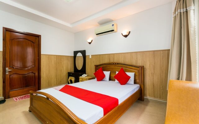 OYO 369 Minh Anh Hotel