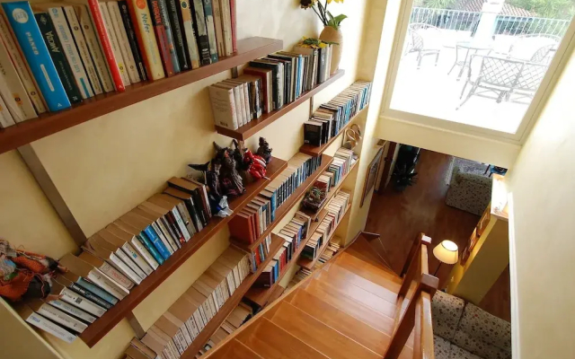 Surphinia Torre di Bari