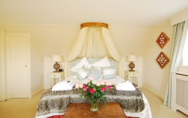 Rookwood Farmhouse
