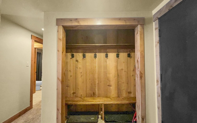 Pg208 Peregrine 2br 2ba 2 Bedroom Condo