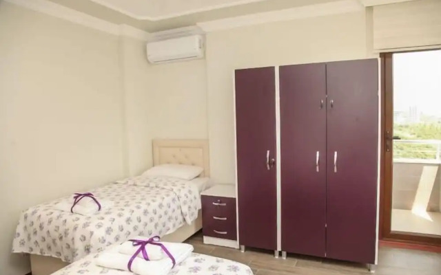 Royal Inn Seza Residence