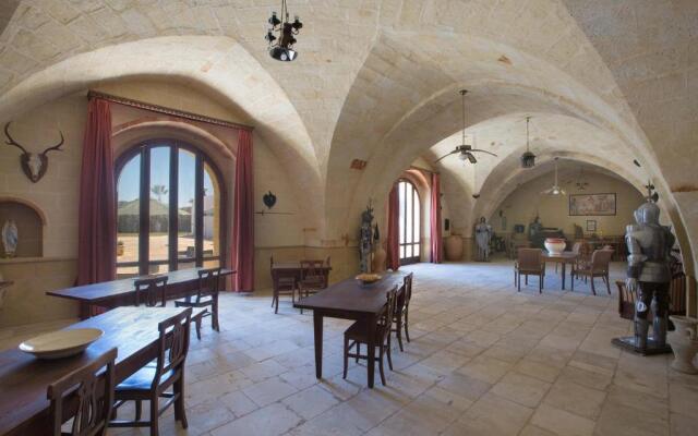 Antica Masseria Casa Rossa by BarbarHouse