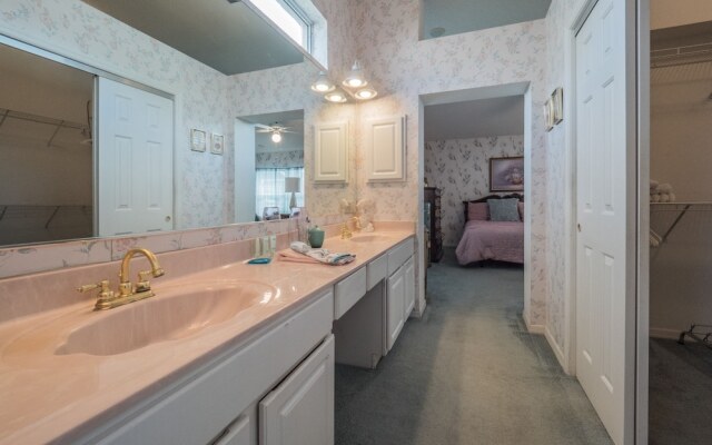 Lopez Lane 1302 by White Pelican VR