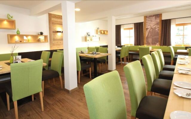 Landhotel Kleblmuhle