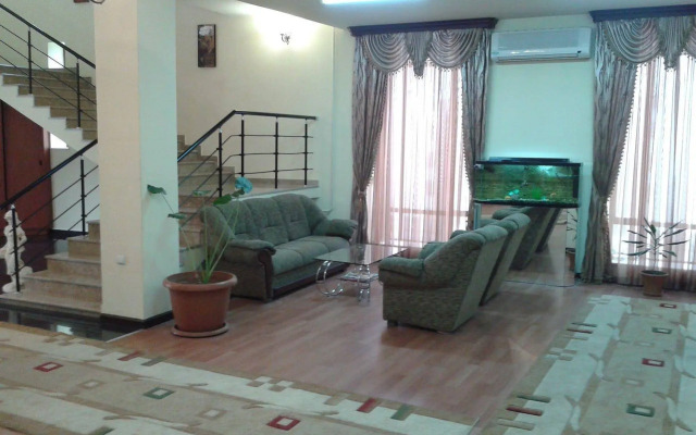 Capital Hotel