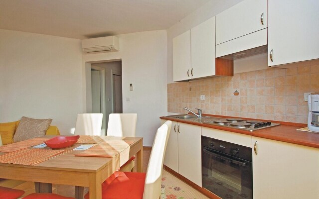 Amazing Home in Vodnjan With Wifi and 2 Bedrooms