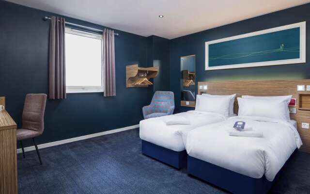 Travelodge Edinburgh Central Queen Street