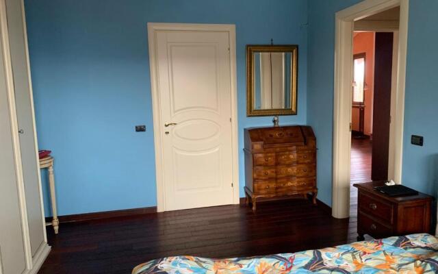 Remarkable 6 Bedrooms Villapiemonte With Land