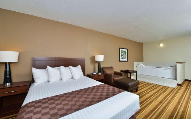 Rock Island Inn & Suites Marshalltown