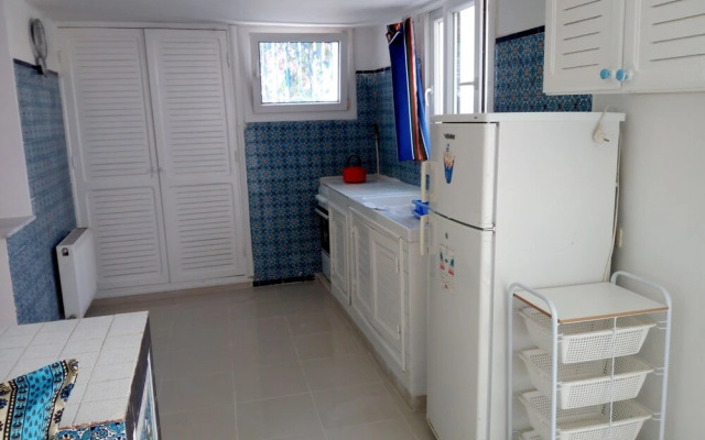 Partie de pittoresque maison en bord de mer