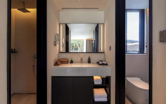 Mucheng Xichi Snow Mountain Art Resort