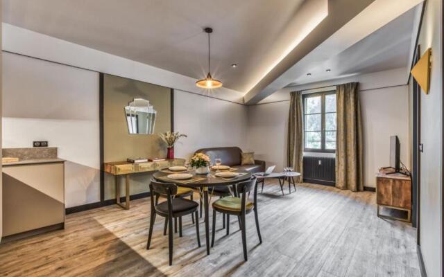 Majestic Broadway - 4 star apartment with spectacular views