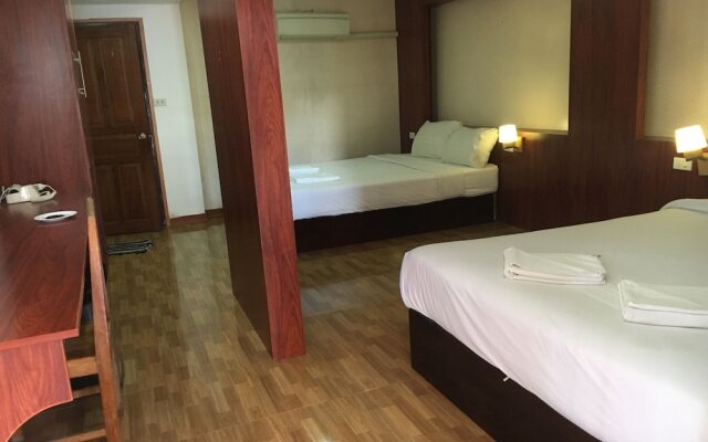Lacasa Vang Vieng Hotel