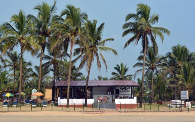 C'Roque Beach Resort