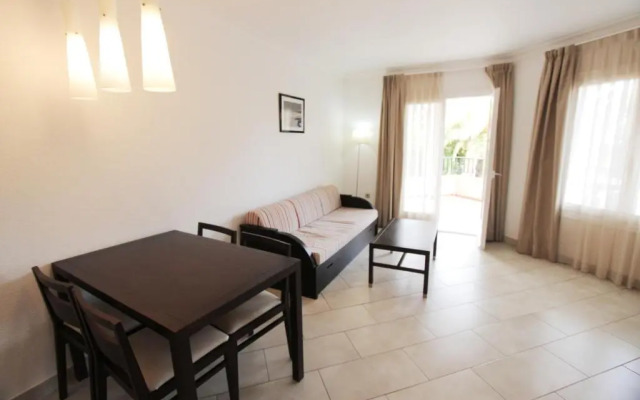 Apartamentos Royal Life