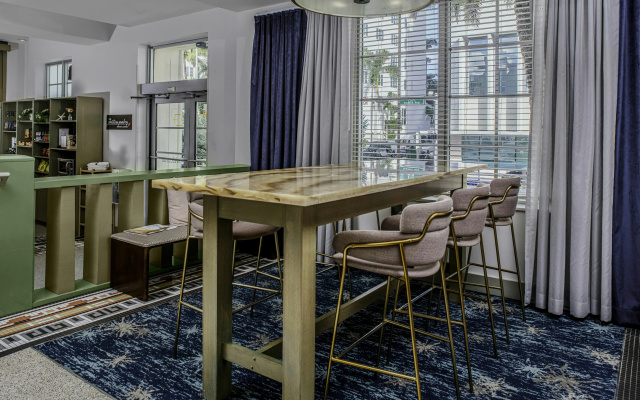 Hilton Garden Inn Miami South Beach