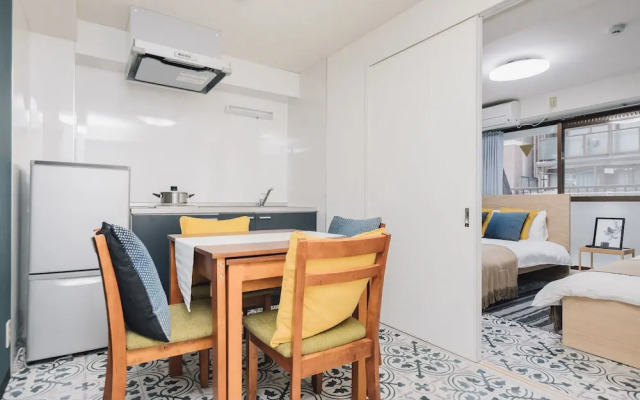Namba Shimanouchi Apartment