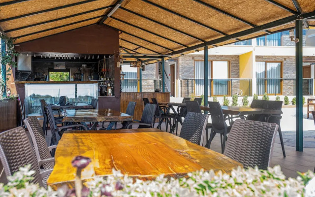 Olive Tree Apart Hotel