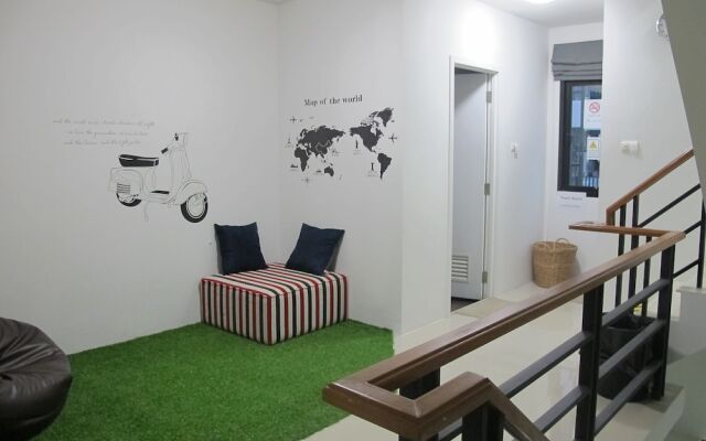 HOMEY-Don Mueang Airport Hostel