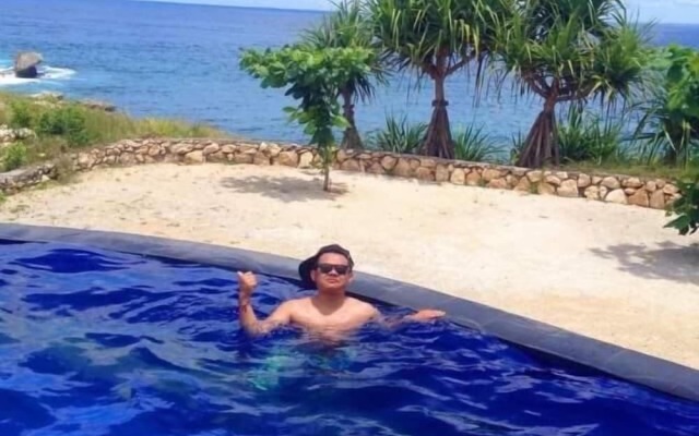 Dodol Lembongan Cliff Sunset